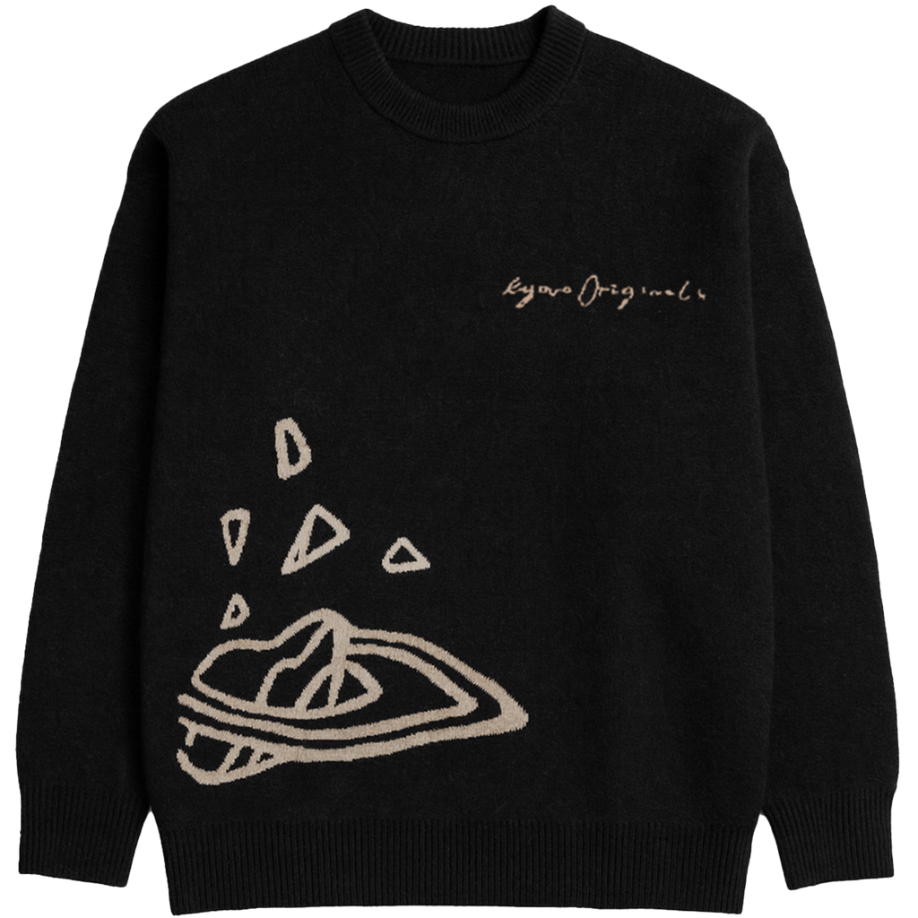 The Black pullover