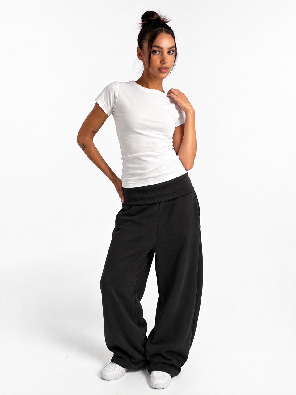 Black sweet pants